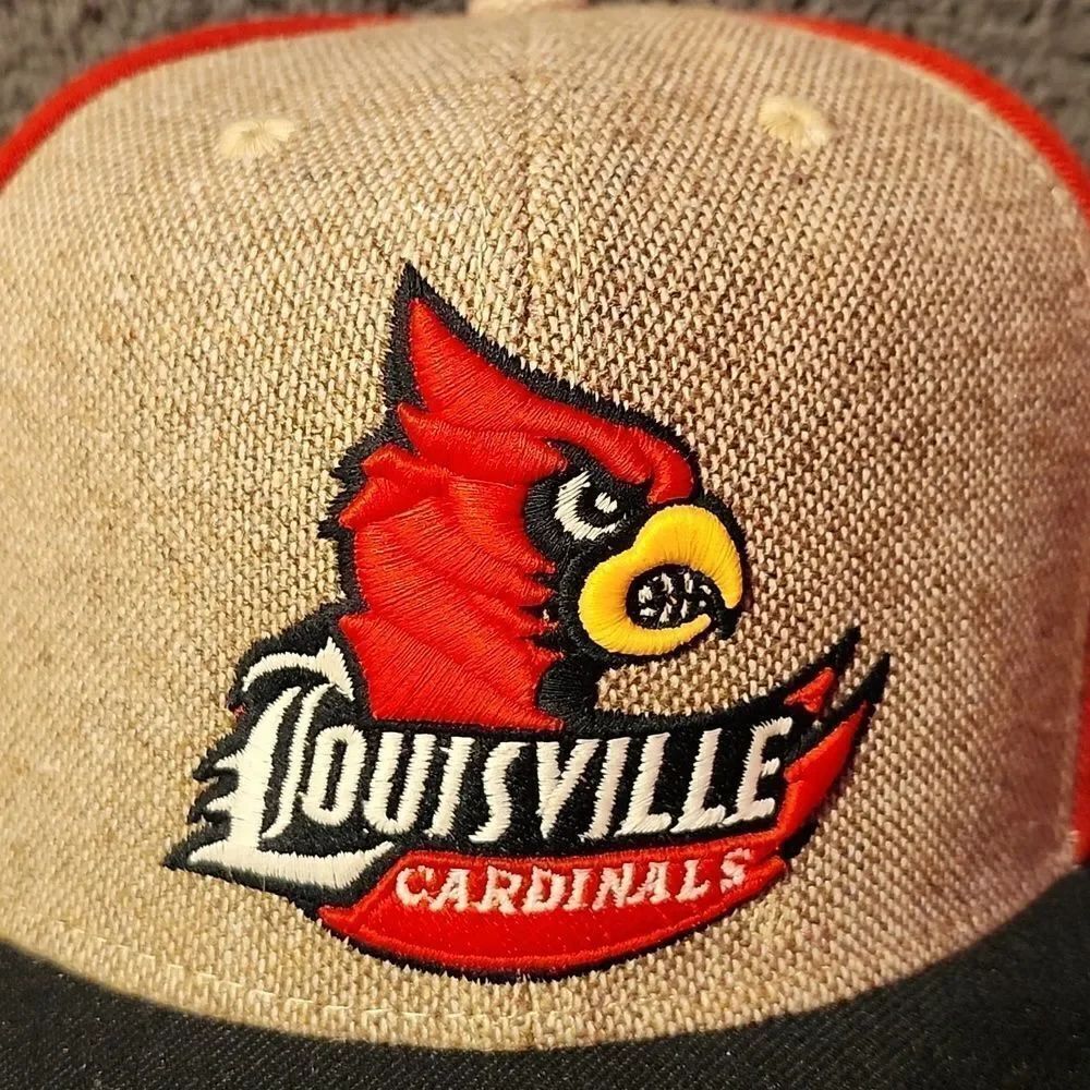 Adidas Louisville Cardinals Snapback Hat - NWOT - Picture 2 of 8